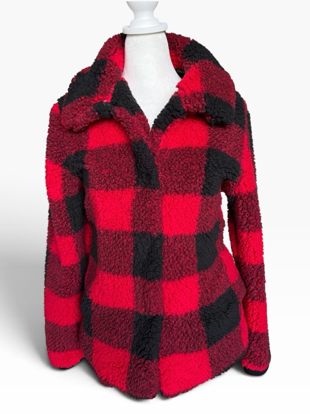 Knox Rose Red & Black Plaid Fleece Jacket Size Large.